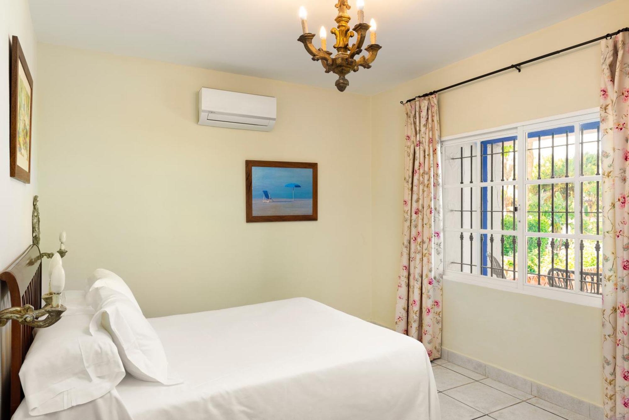 Suites Cortijo Fontanilla Conil De La Frontera Εξωτερικό φωτογραφία